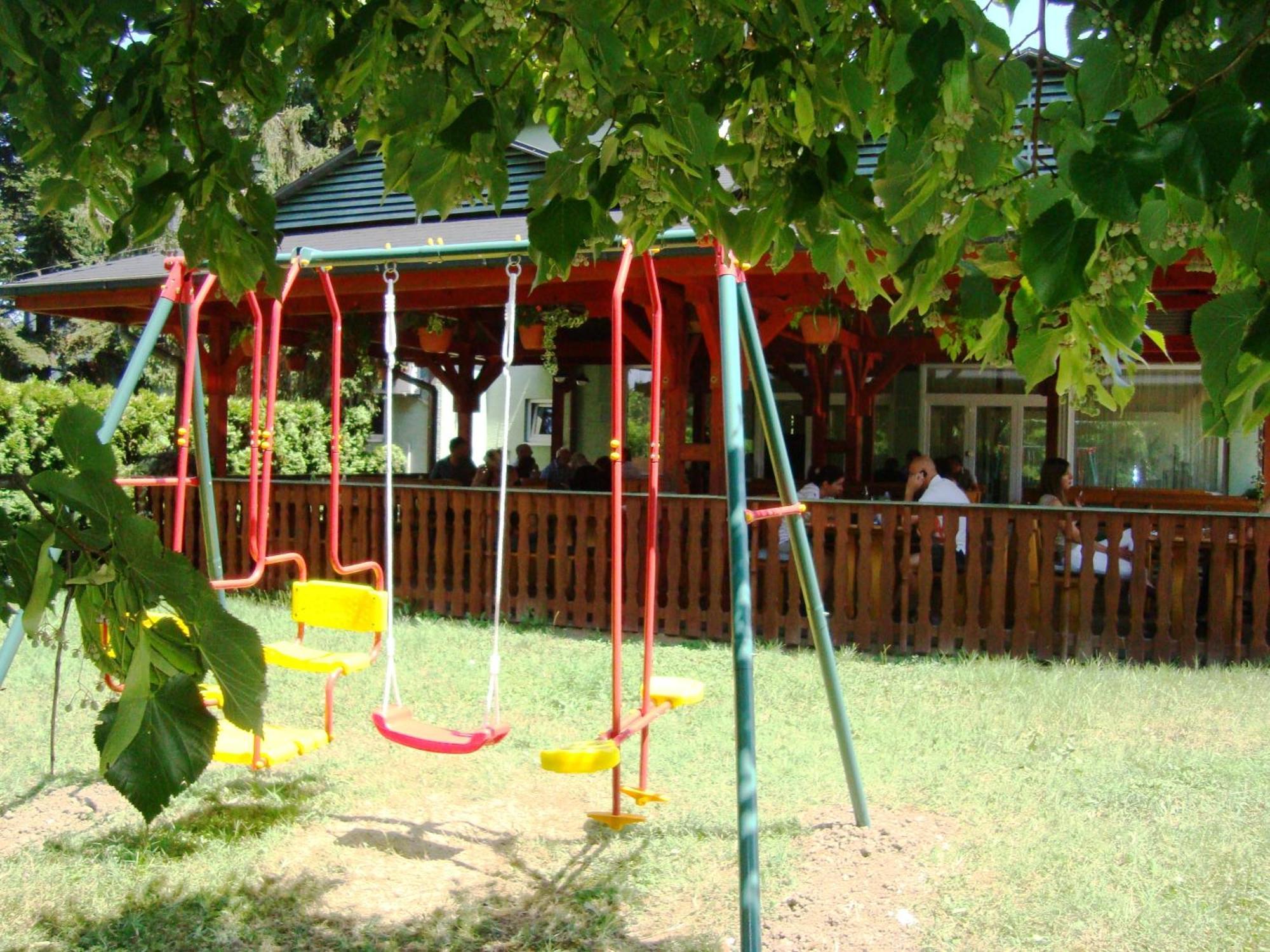 Motel Kod Bakija Karlovac Exterior photo
